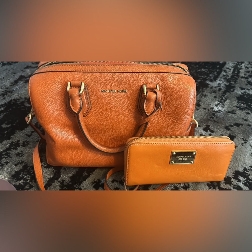 Michael Kors purse and wallet
